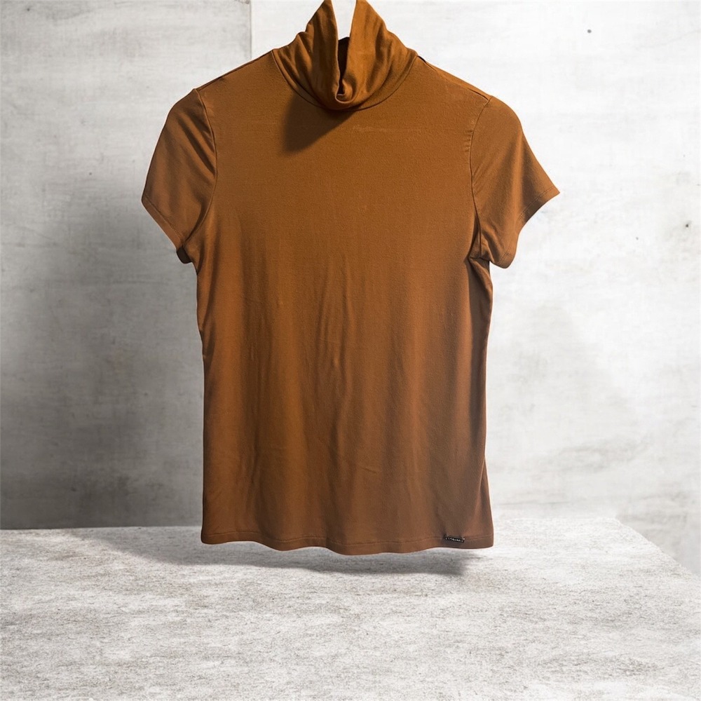 T Tahari Camel Brown Short Sleeve Turtleneck Stretch Top Women's Size X-Small
